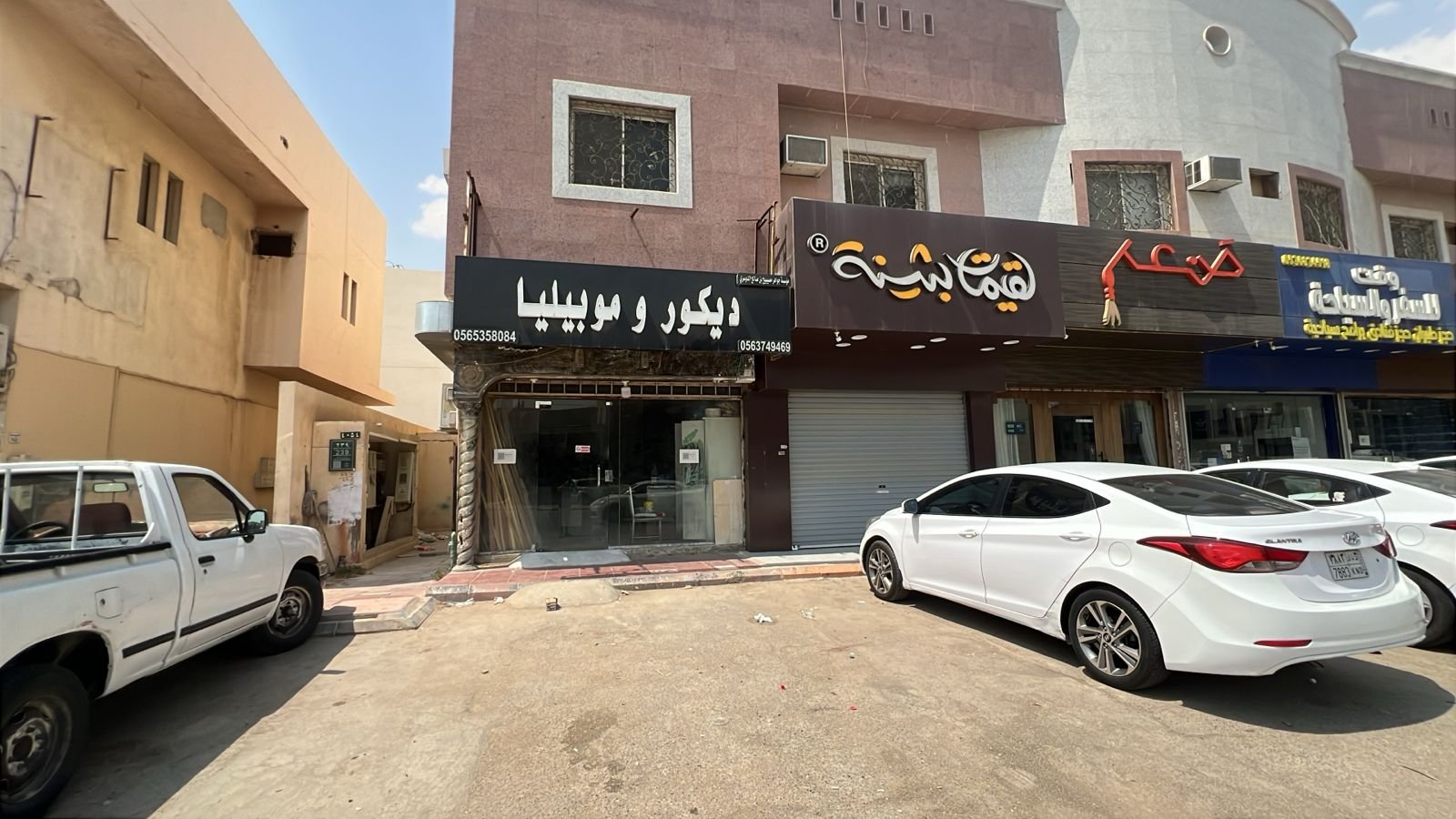 أعمال النجارة والديكورات الخشبية في الرياض